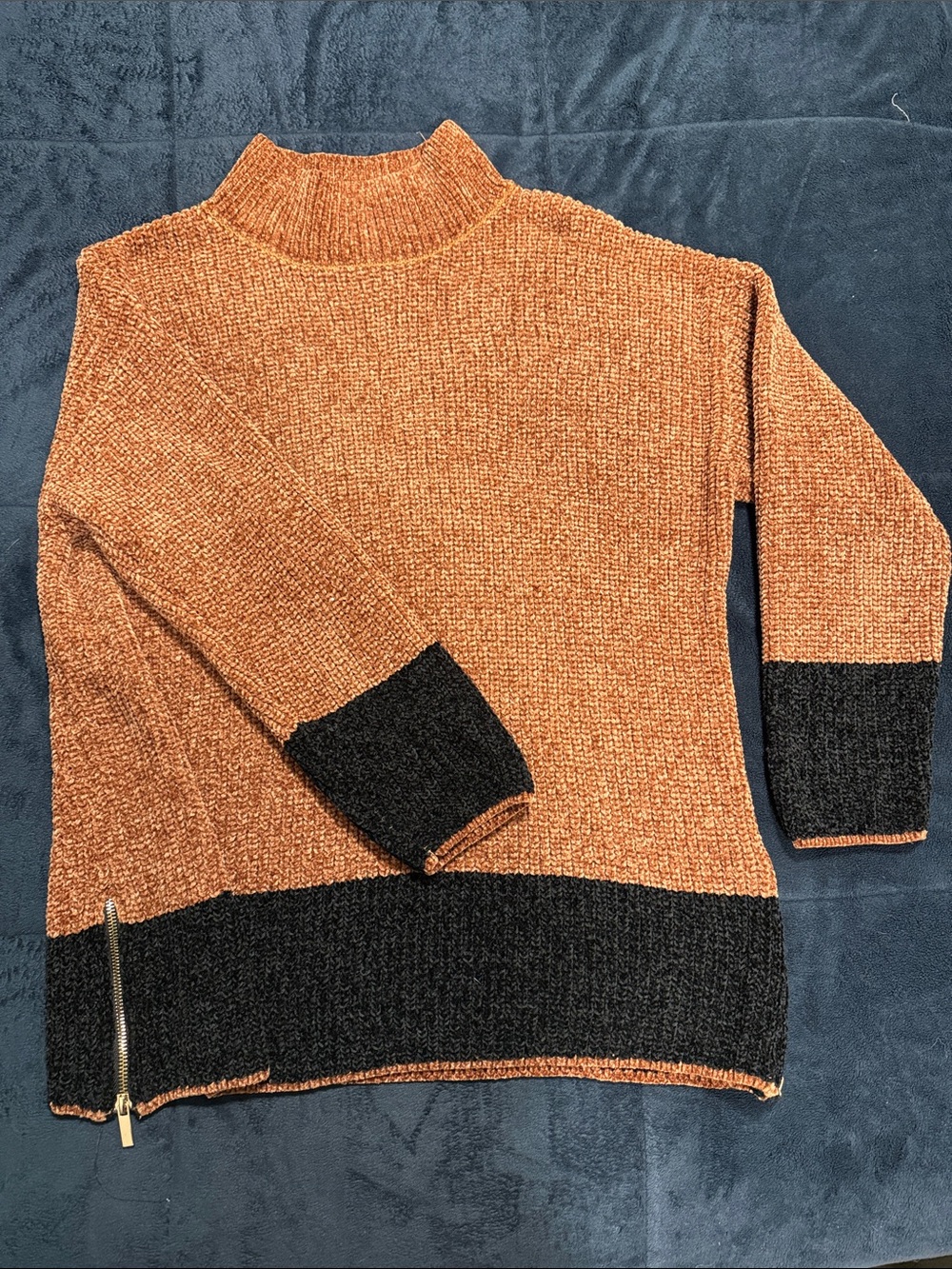 Cynthia Rowley Rust and Black Colorblock Crew Sweater